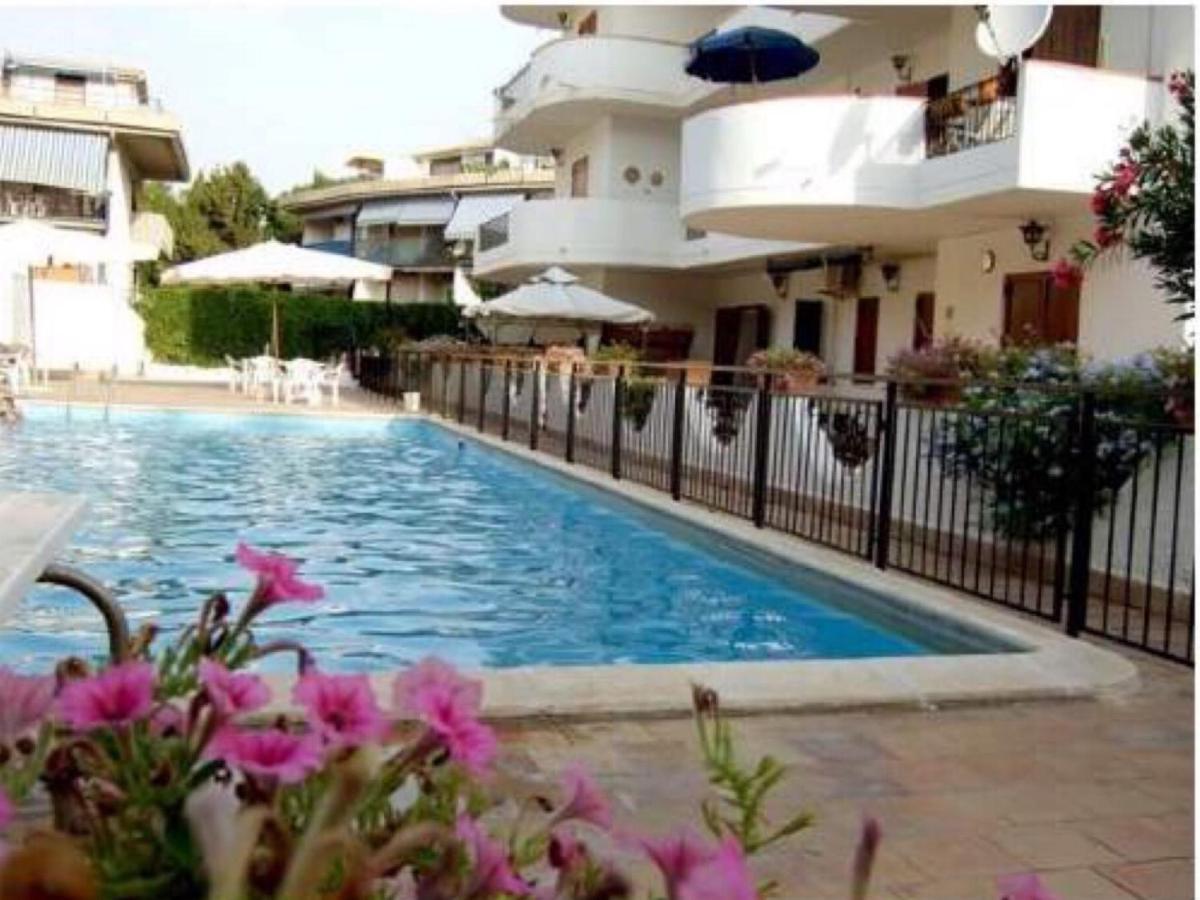Emily Home Giardini Naxos Luaran gambar