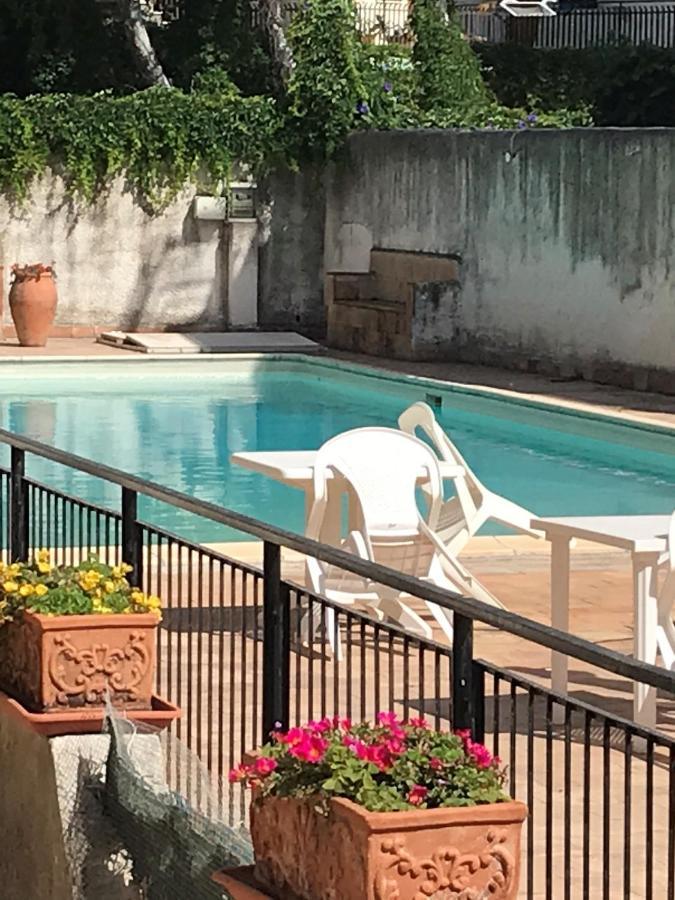 Emily Home Giardini Naxos Luaran gambar