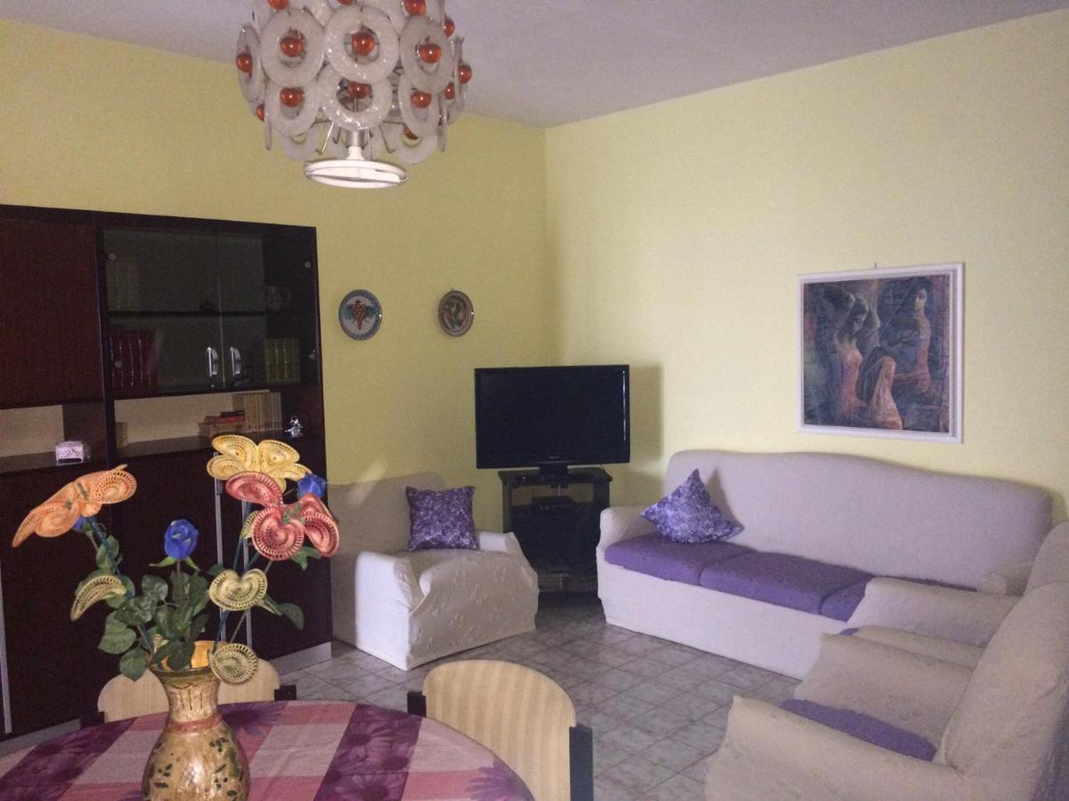 Emily Home Giardini Naxos Luaran gambar
