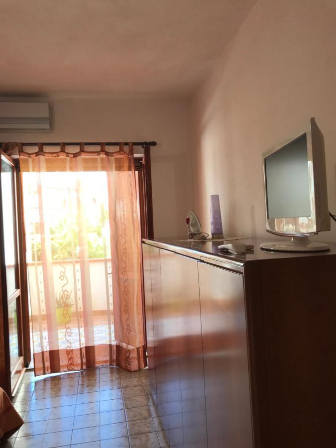 Emily Home Giardini Naxos Luaran gambar