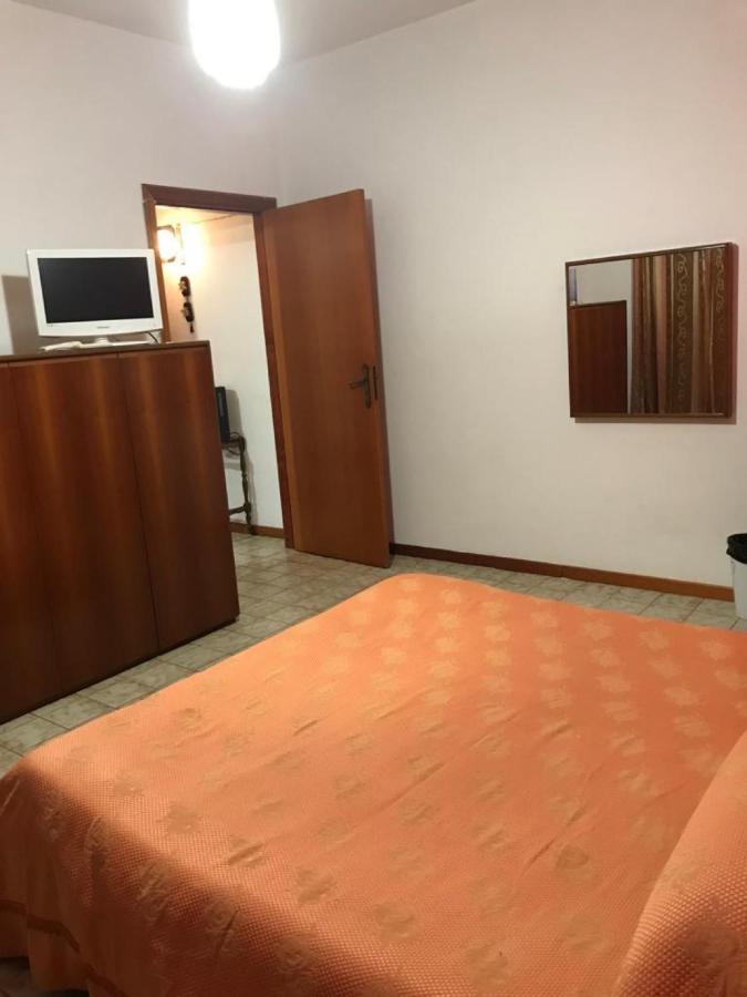 Emily Home Giardini Naxos Luaran gambar